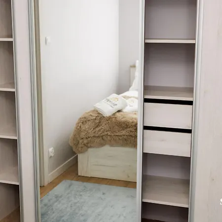 Lighthouse -sloneczne Tarasy Dziwnowek-sannel For Rent شقة دجيفنوفيك